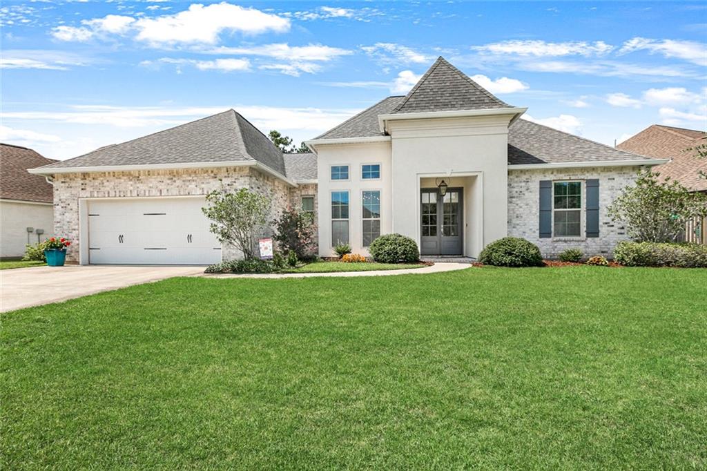 1124 CYPRESS CROSSING Drive