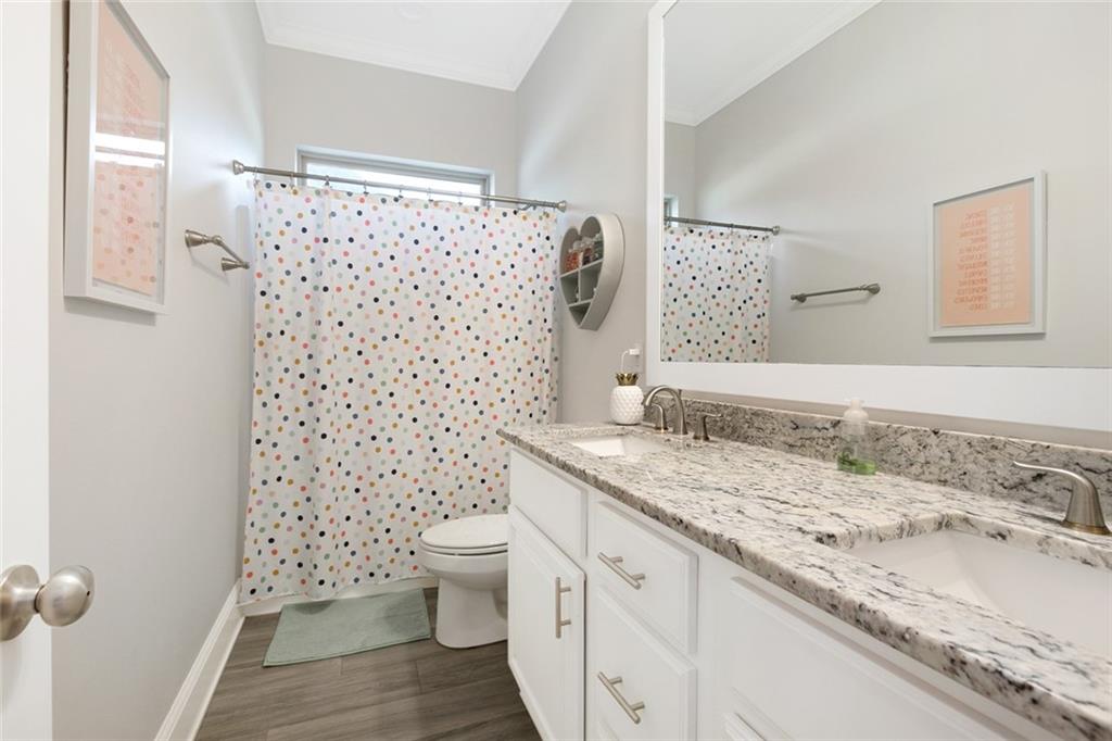 1124 CYPRESS CROSSING Drive