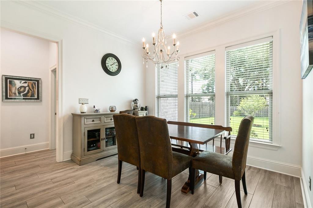 1124 CYPRESS CROSSING Drive