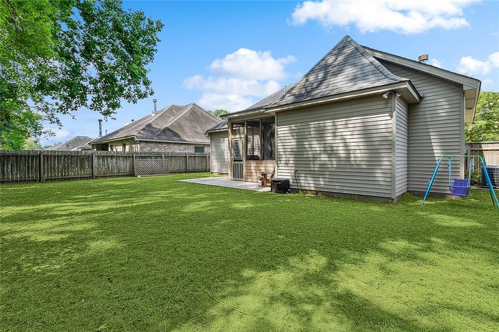 717 N BROWN THRASHER Loop