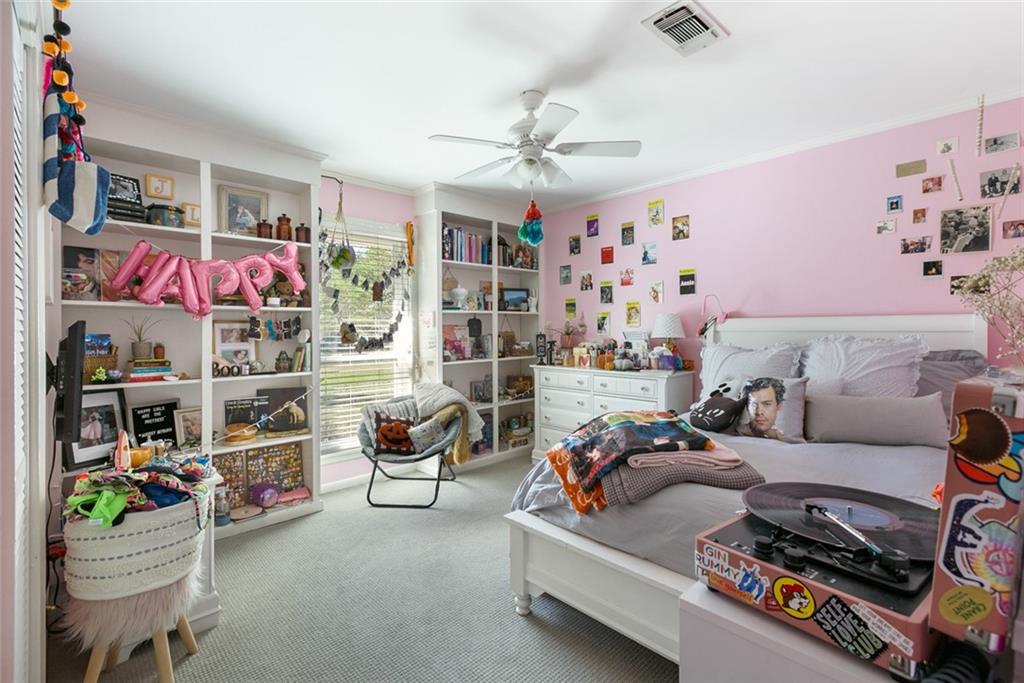 1019 NEEDLE Road