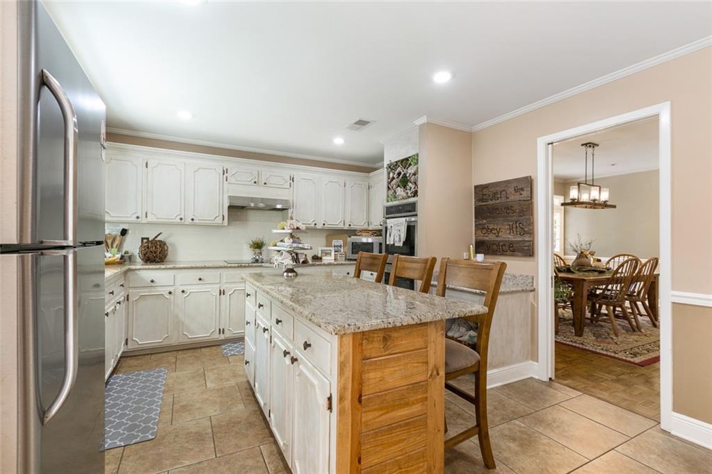 1019 NEEDLE Road