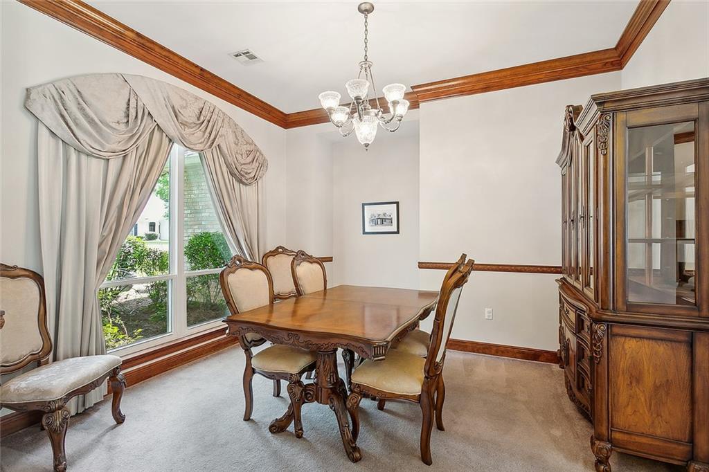 518 GARDEN Lane
