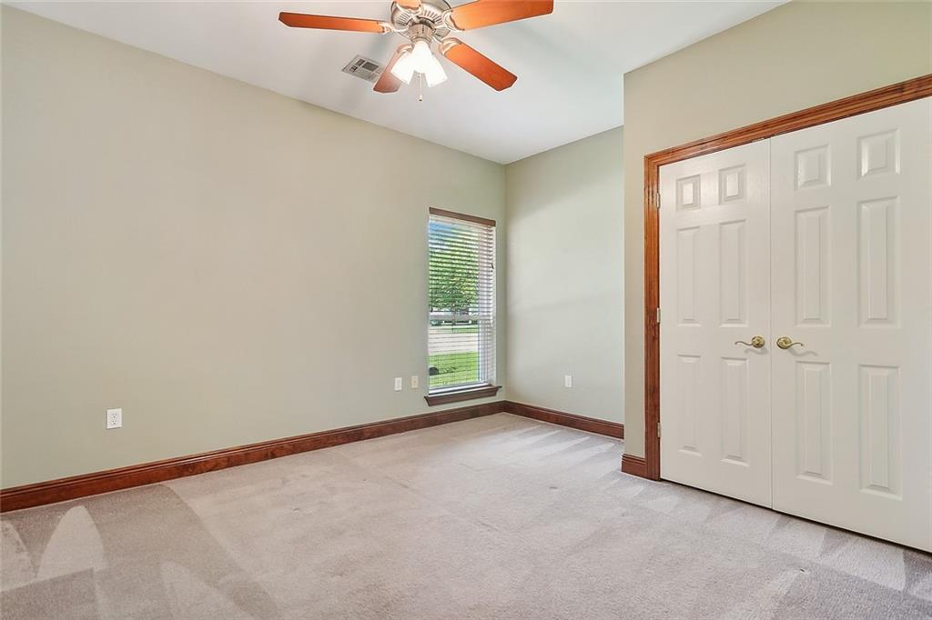518 GARDEN Lane