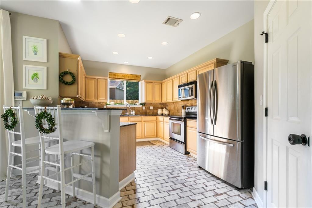 138 WHITE HERON Drive
