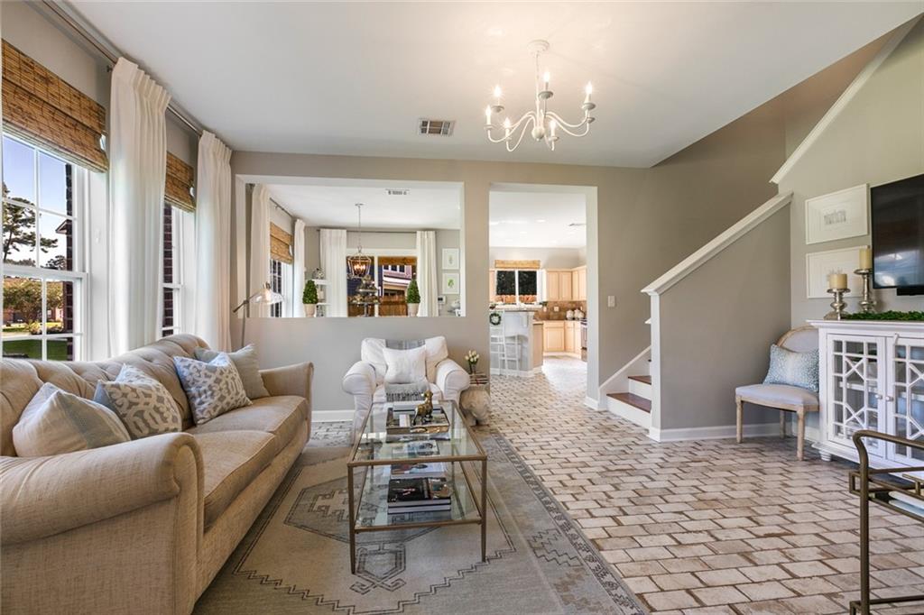 138 WHITE HERON Drive