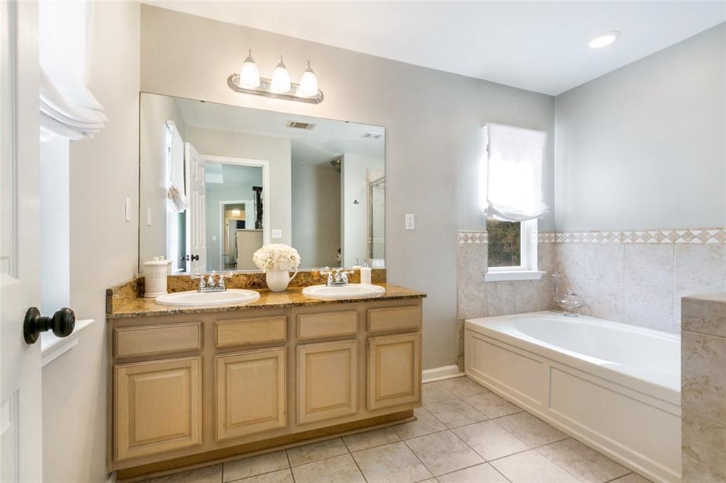 138 WHITE HERON Drive