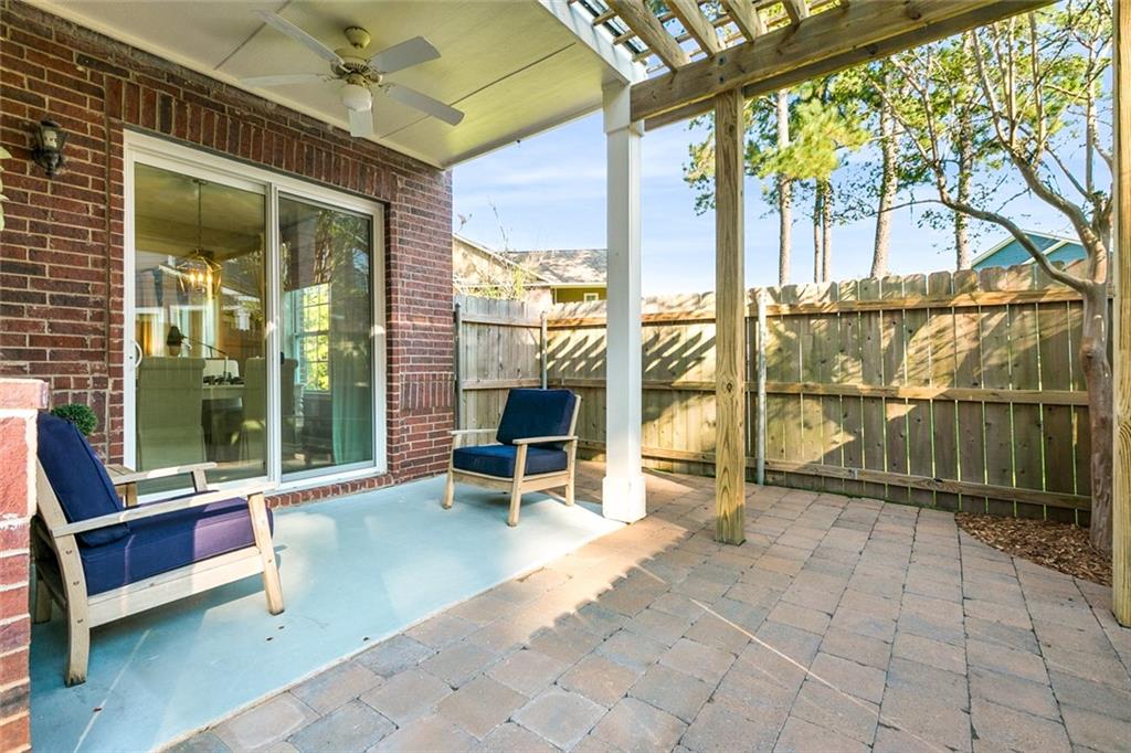 138 WHITE HERON Drive