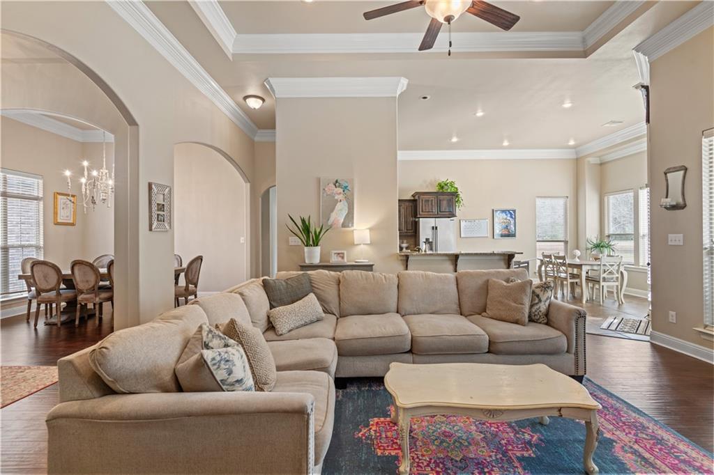516 ENGLISH OAKS Drive
