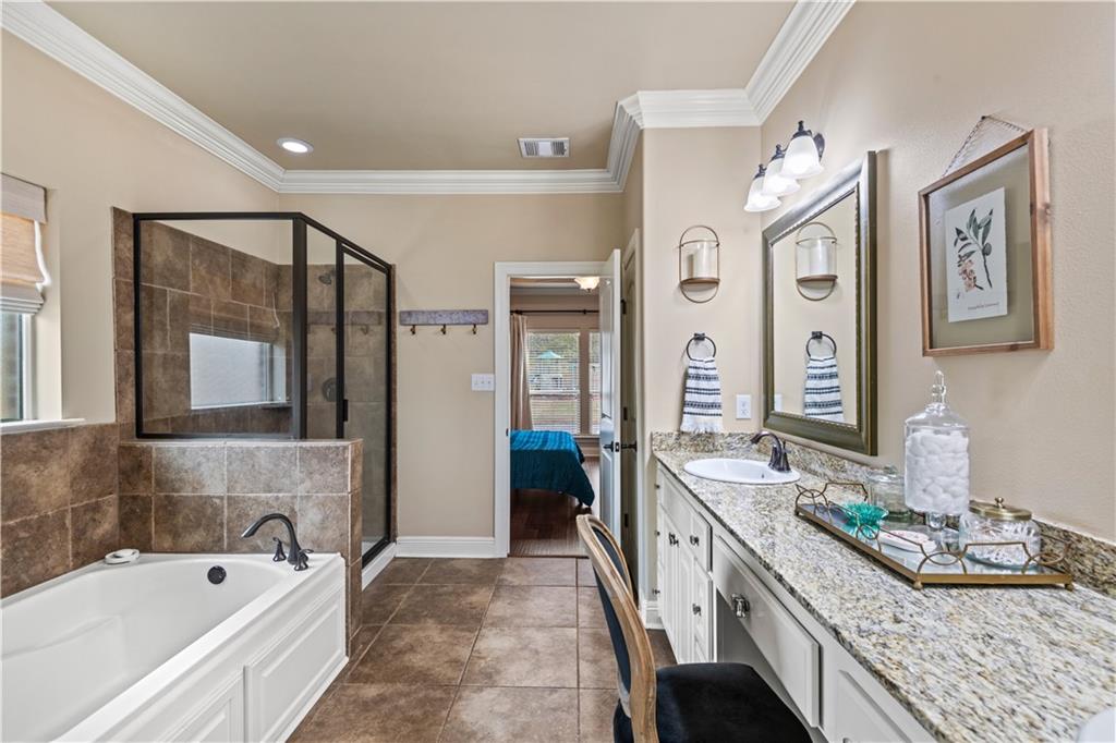 516 ENGLISH OAKS Drive