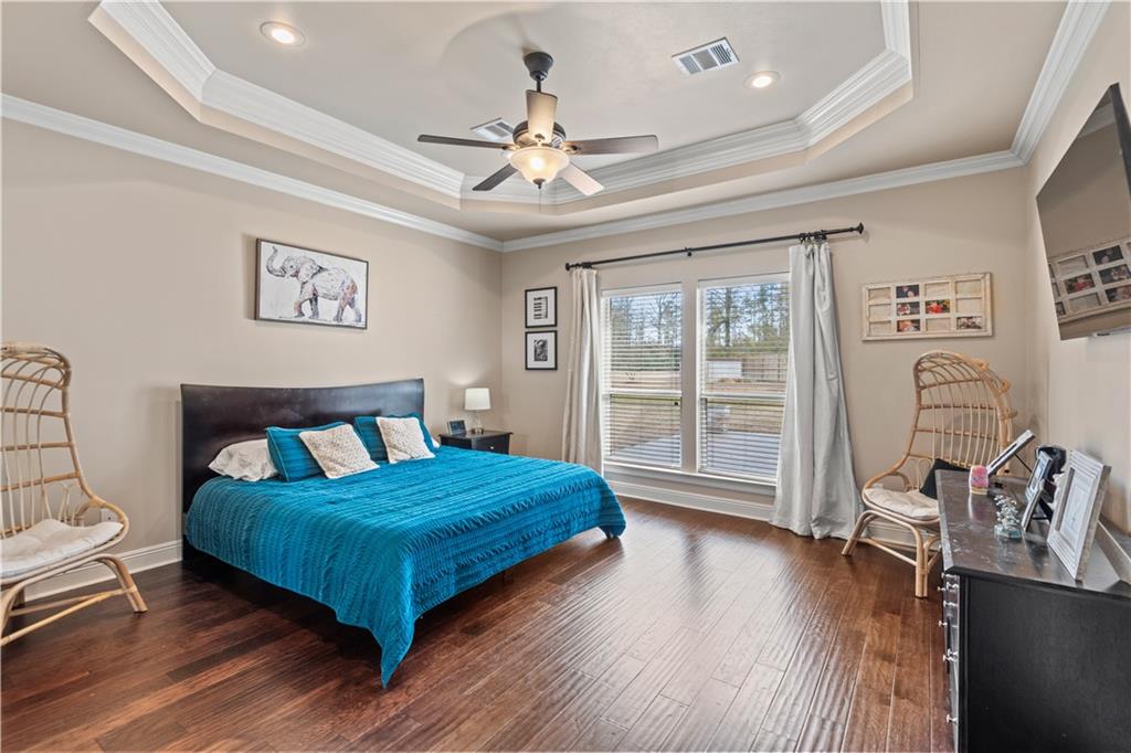 516 ENGLISH OAKS Drive