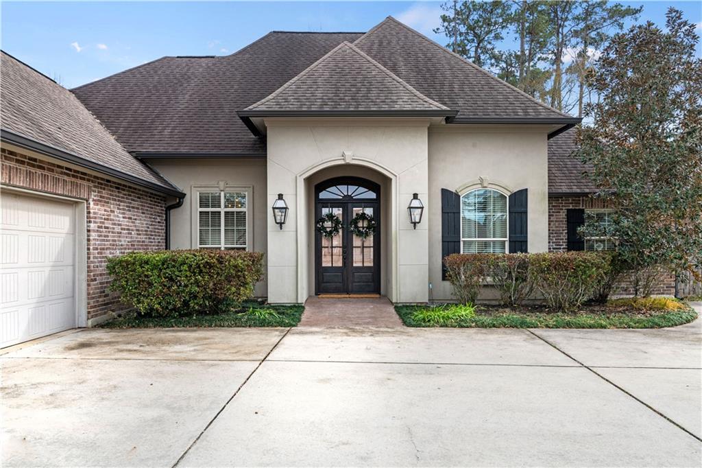 516 ENGLISH OAKS Drive