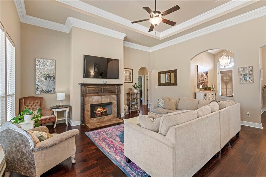 516 ENGLISH OAKS Drive