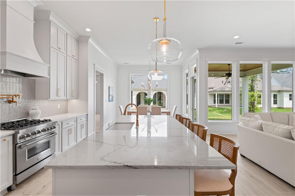 4221 CYPRESS POINT Drive