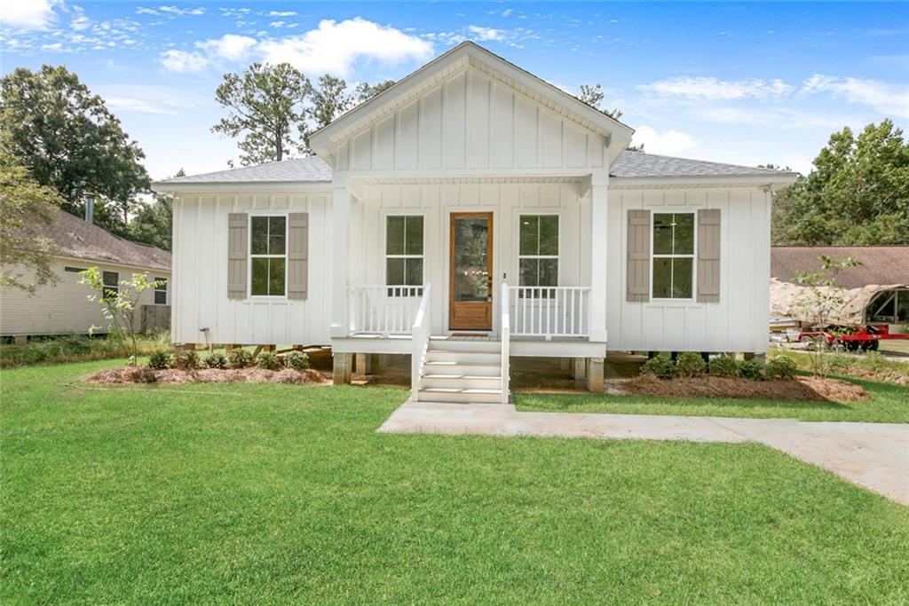71015 LAKE PLACID Drive