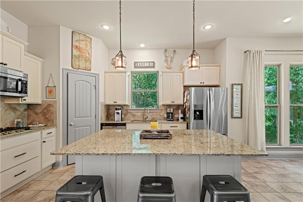 39679 DOCKSIDE Drive