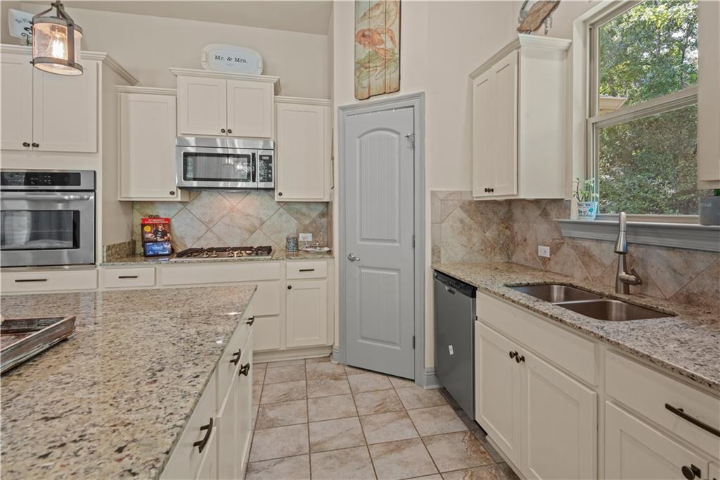 39679 DOCKSIDE Drive
