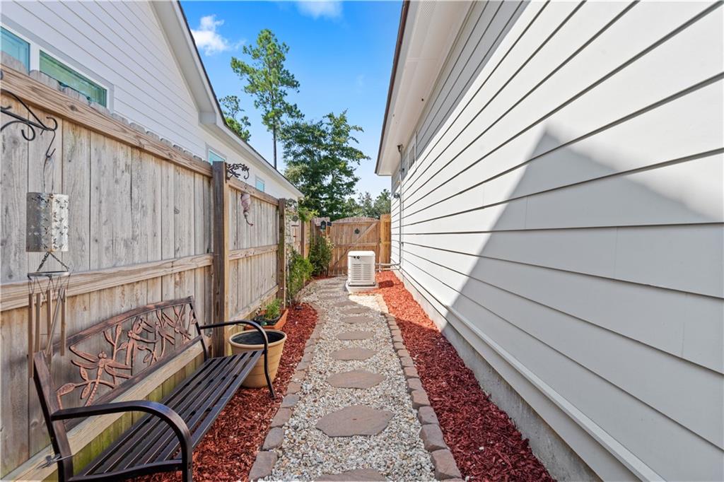 1617 CONTINENTAL Drive