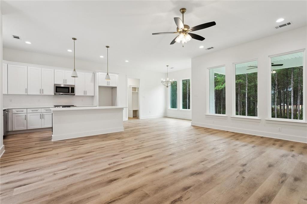 43394 LAUREN Lane