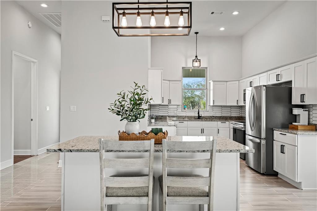 19867 KASH ESTATES Road