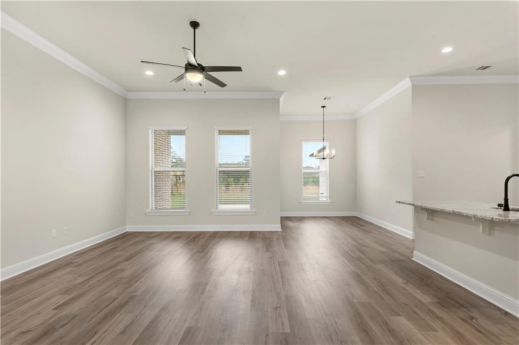 1421 ZACHERY Court