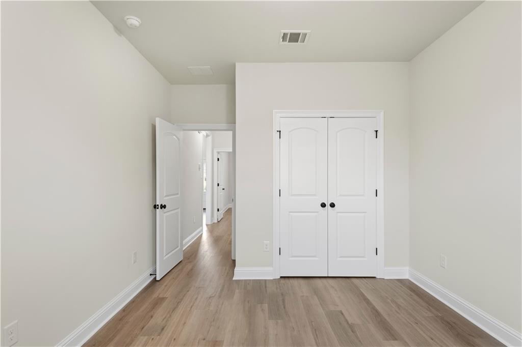 1421 ZACHERY Court