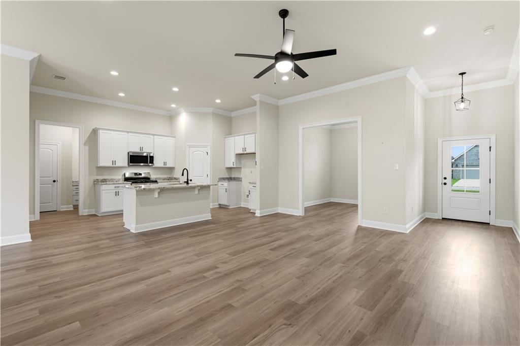1421 ZACHERY Court