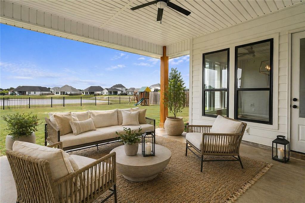 8025 BEDICO TRAIL Lane
