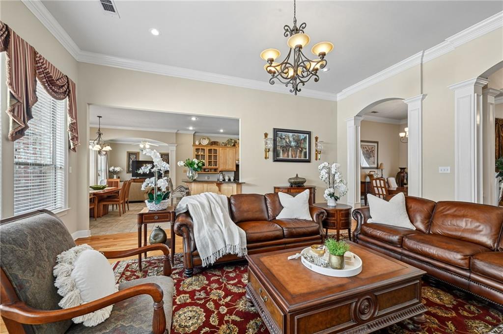 1081 WHITETAIL Drive