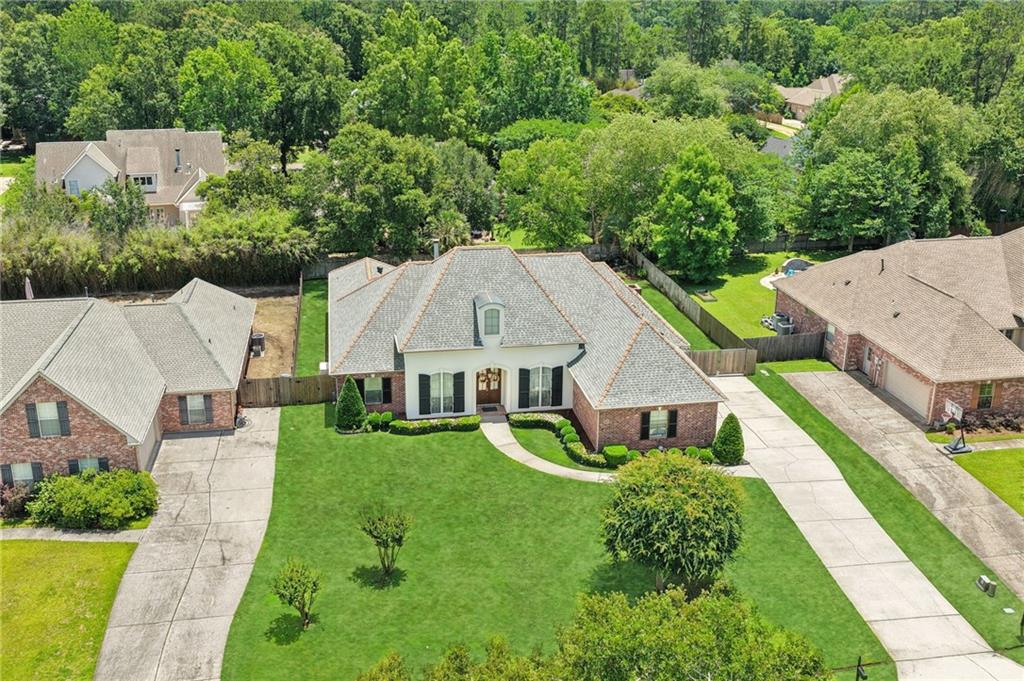 1081 WHITETAIL Drive
