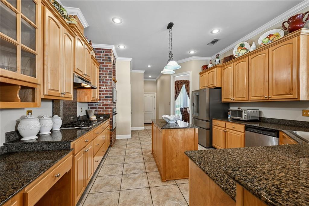1081 WHITETAIL Drive