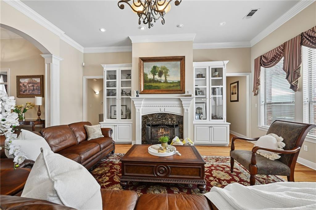 1081 WHITETAIL Drive