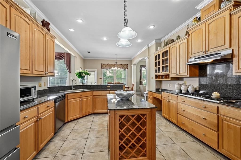 1081 WHITETAIL Drive