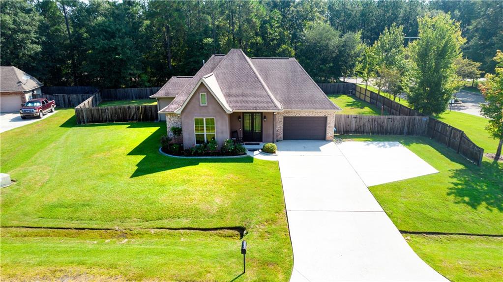300 SUMMIT Court