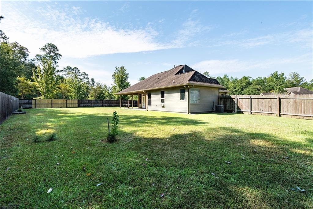 300 SUMMIT Court