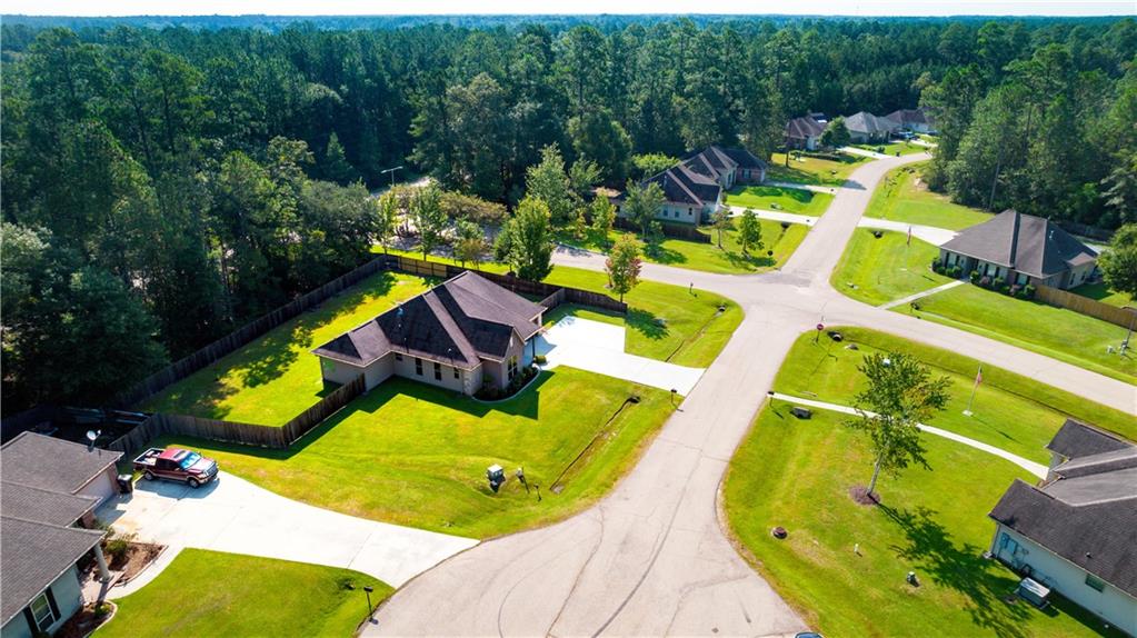 300 SUMMIT Court