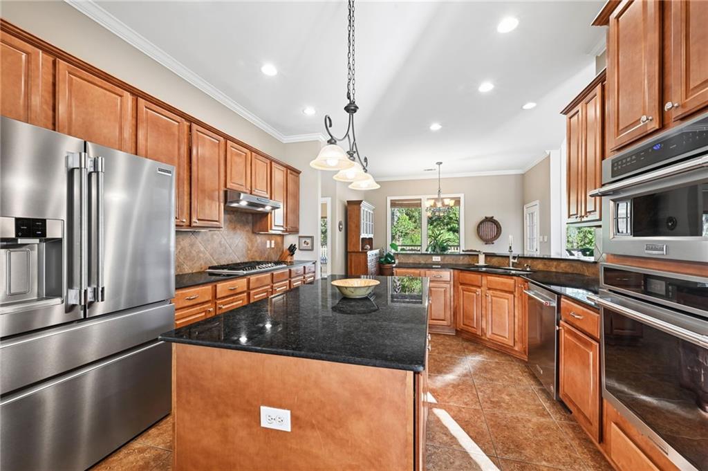 145 WOOD THRUSH Drive