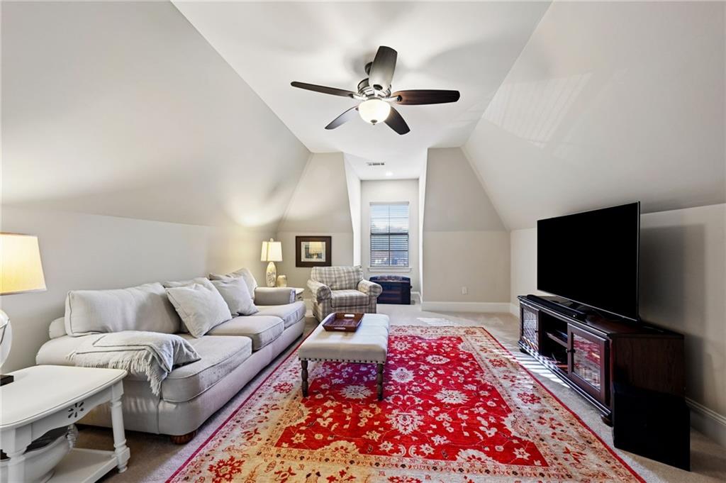 145 WOOD THRUSH Drive