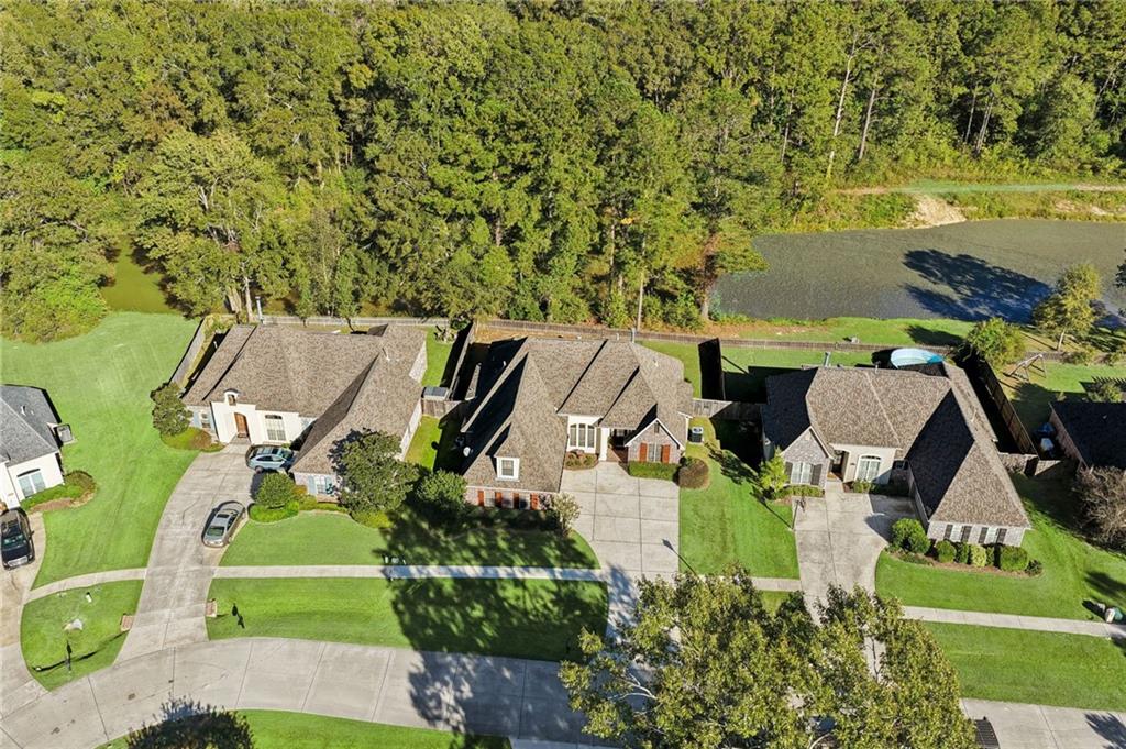 145 WOOD THRUSH Drive