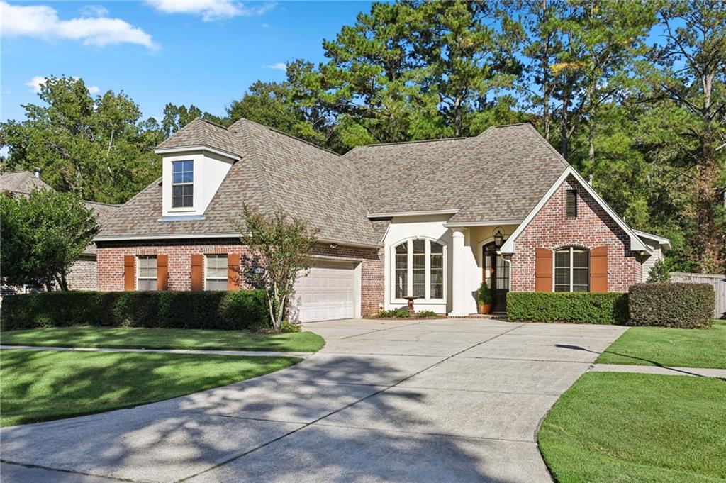 145 WOOD THRUSH Drive