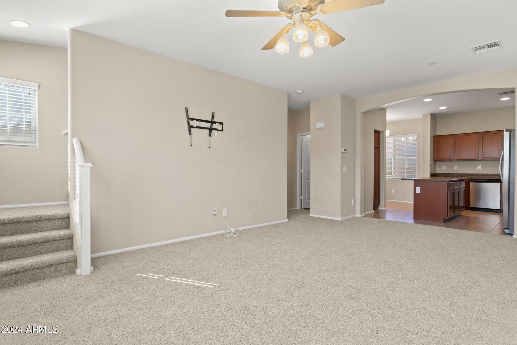 2116 N 77TH Drive
