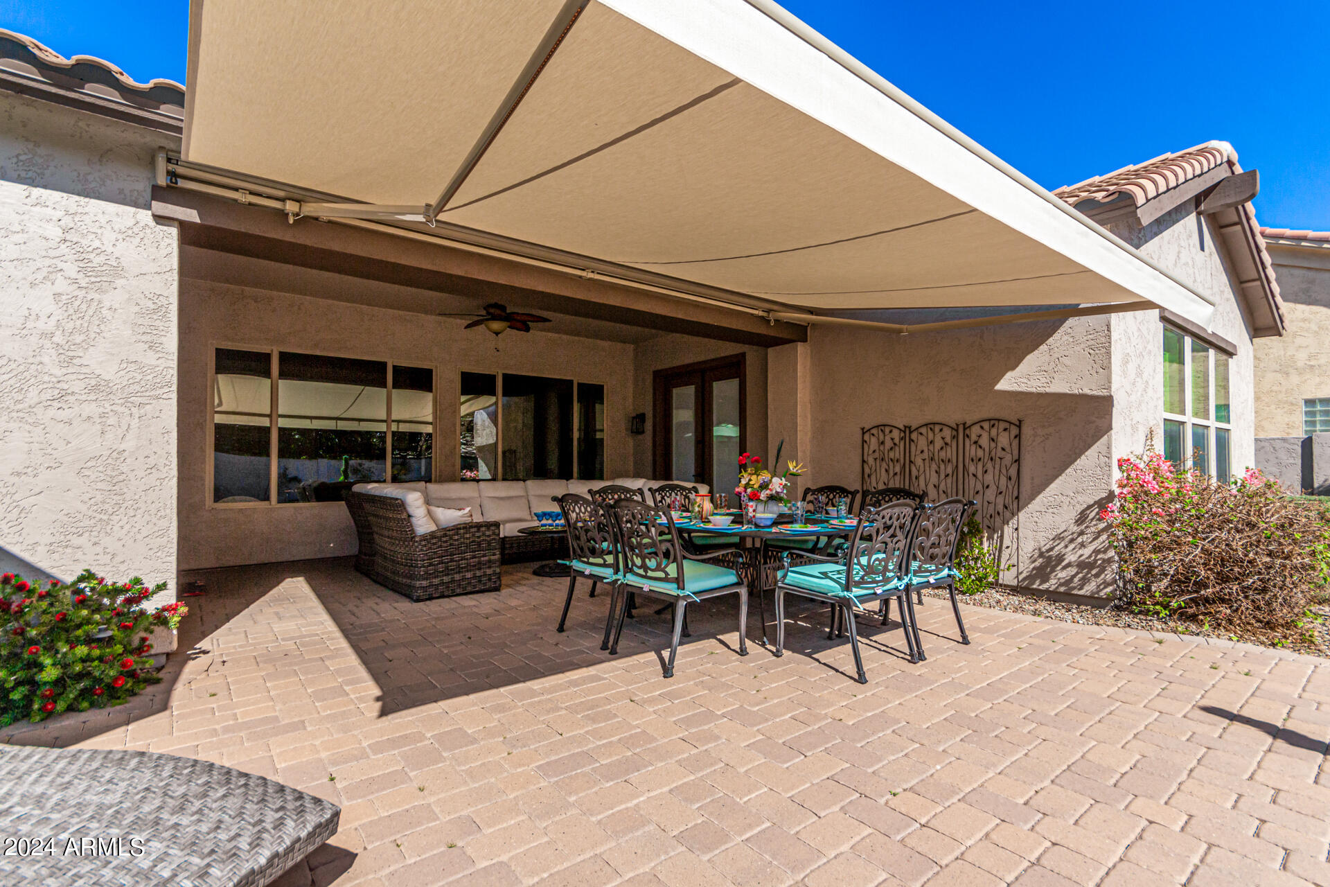 521 W KAIBAB Place