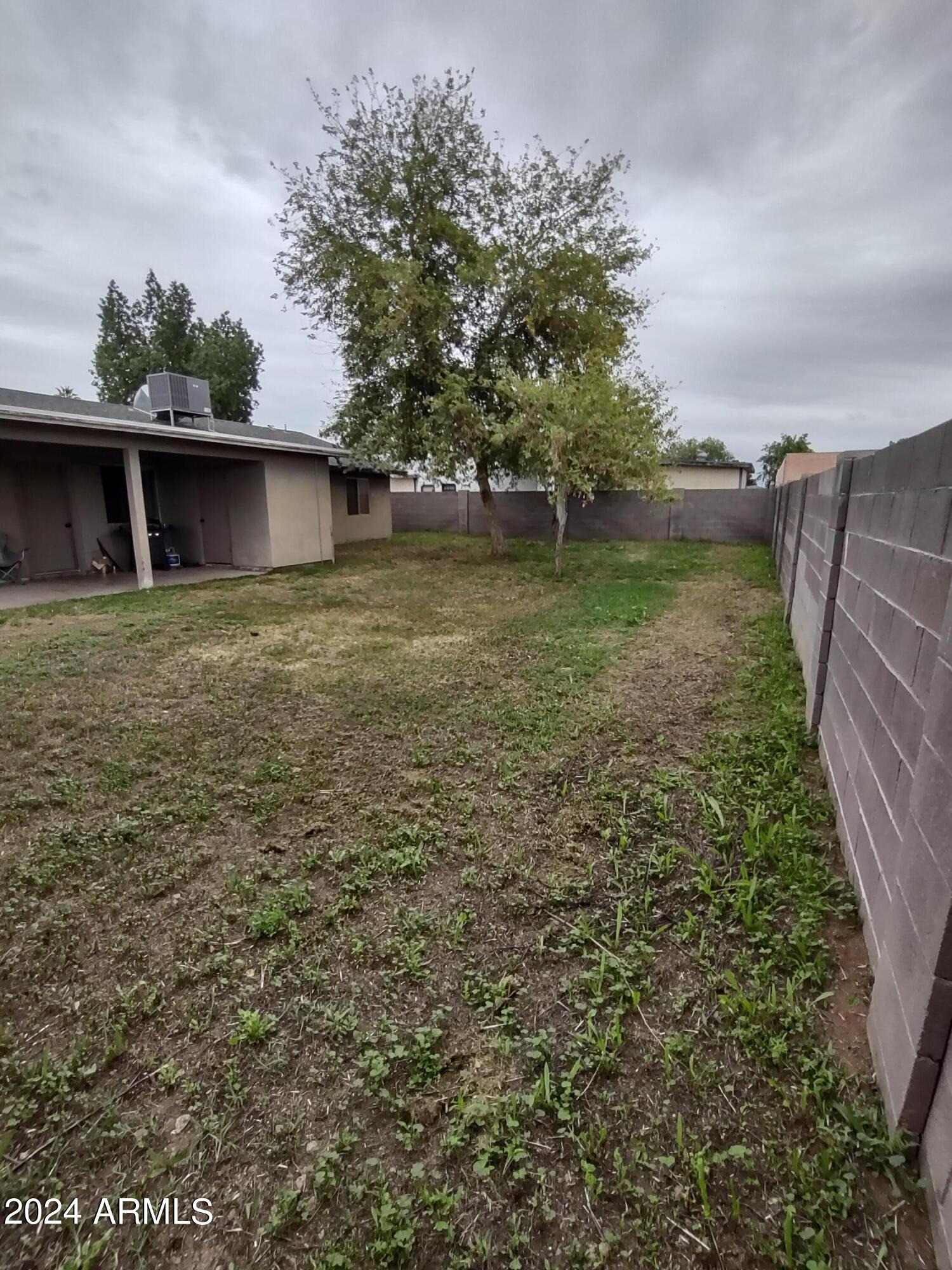 3137 E Diamond Avenue