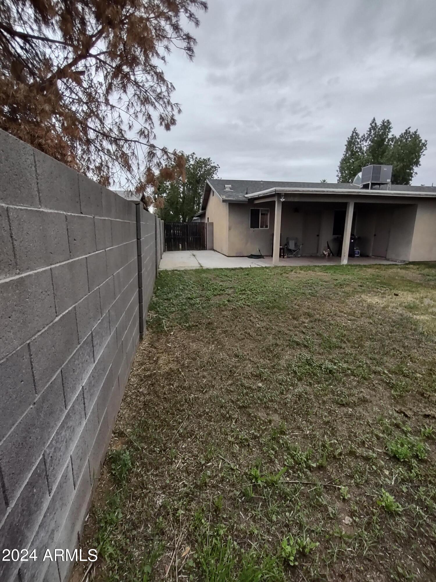 3137 E Diamond Avenue