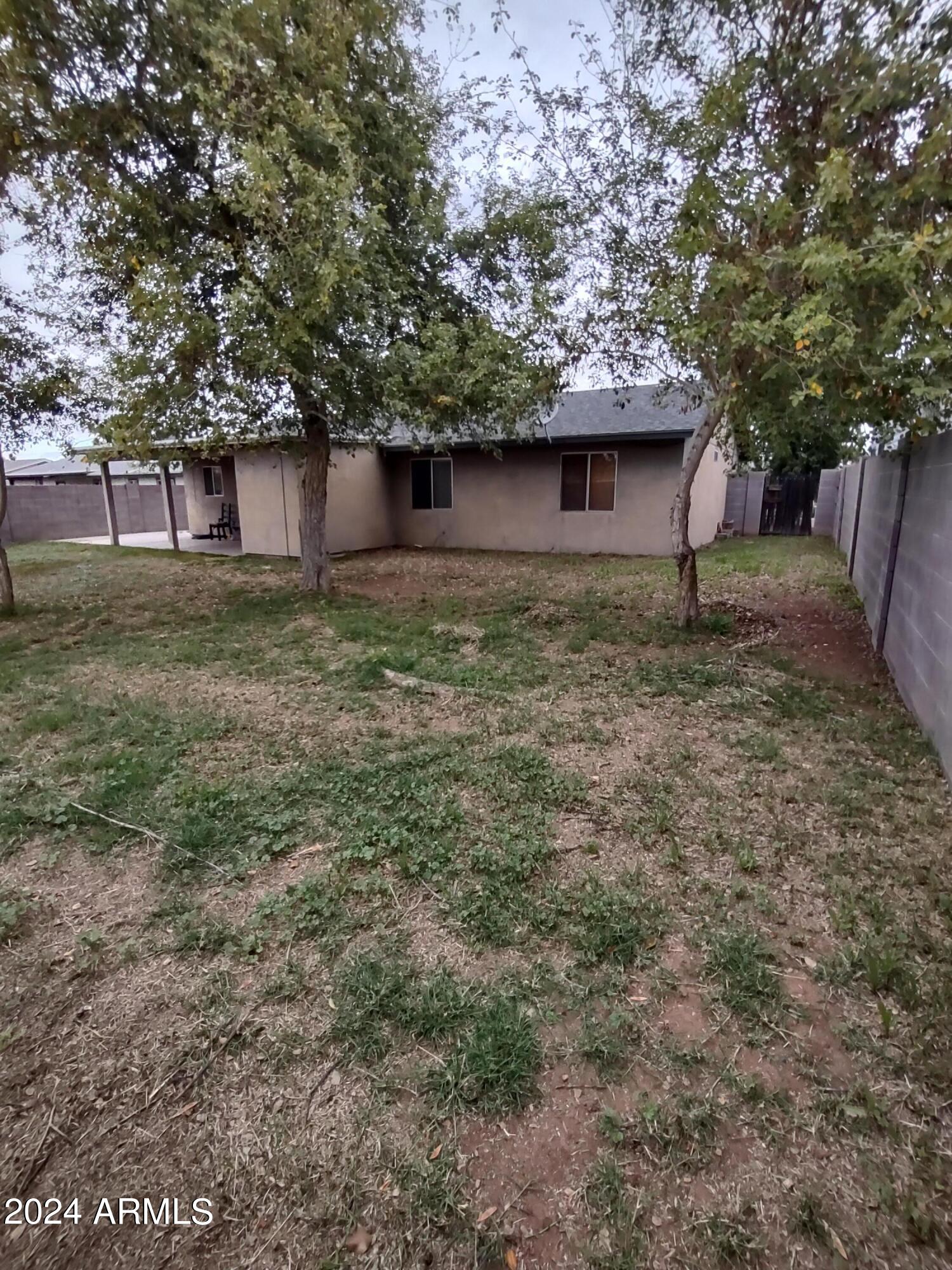 3137 E Diamond Avenue