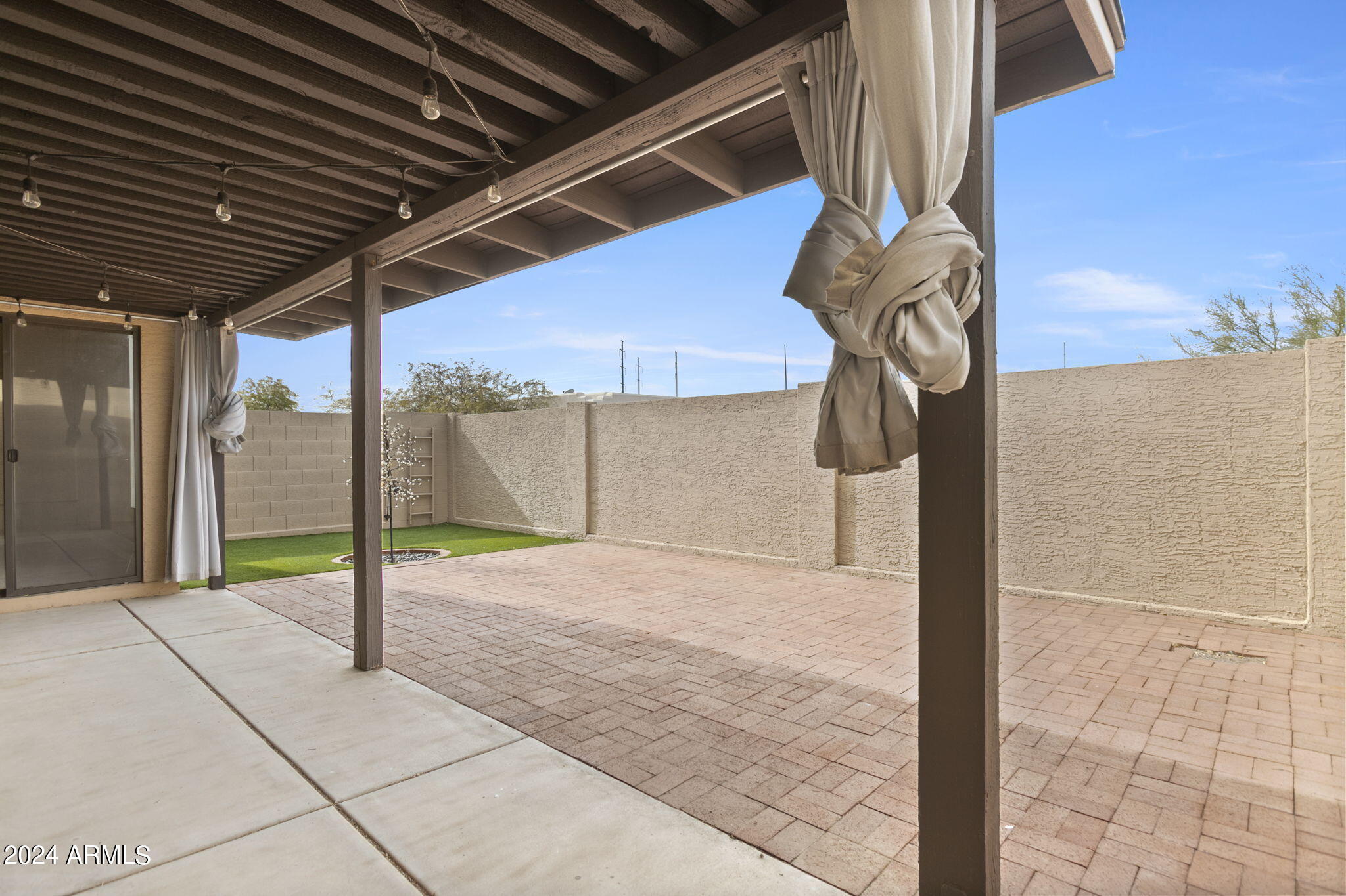 10730 N 117th Place