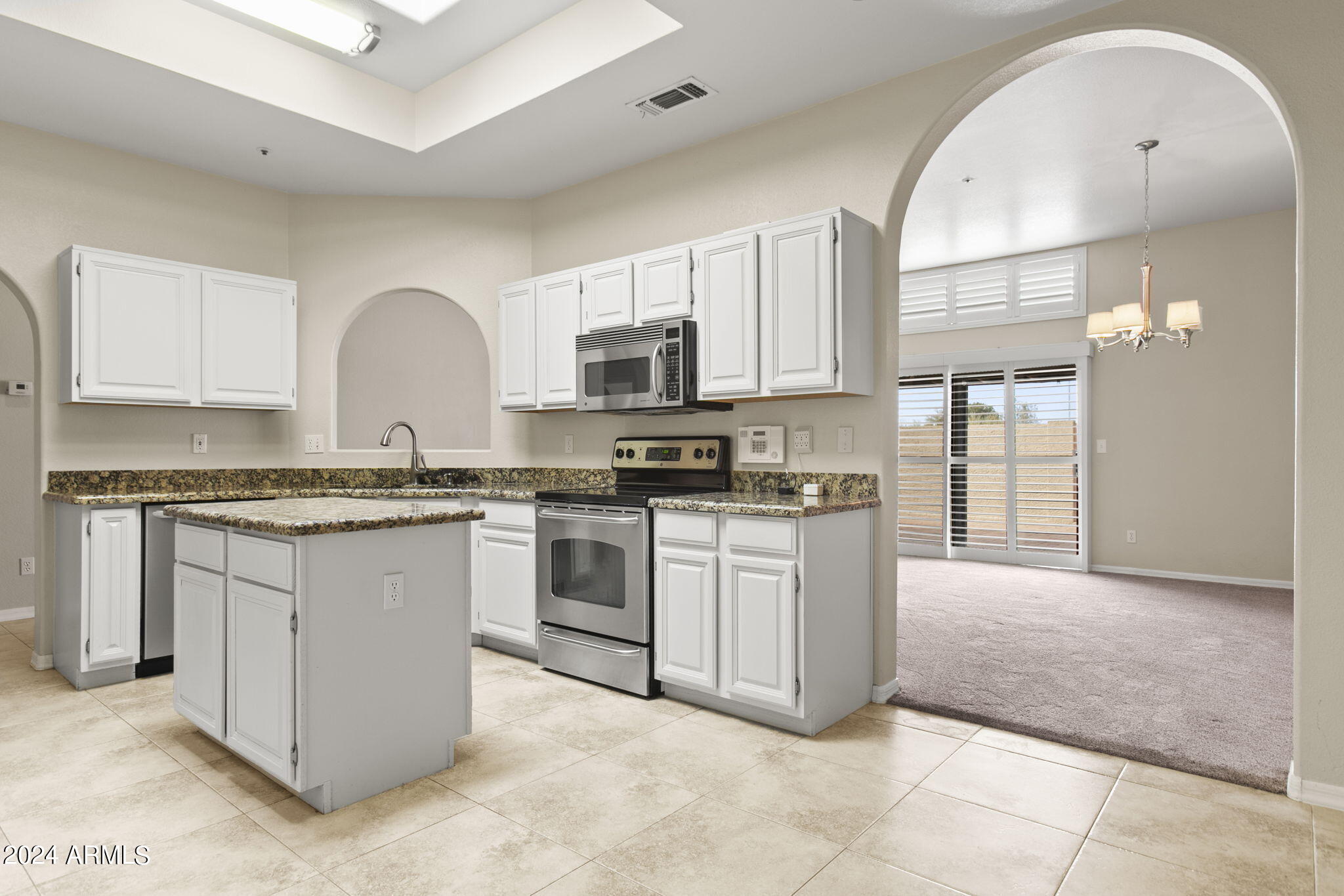 10730 N 117th Place