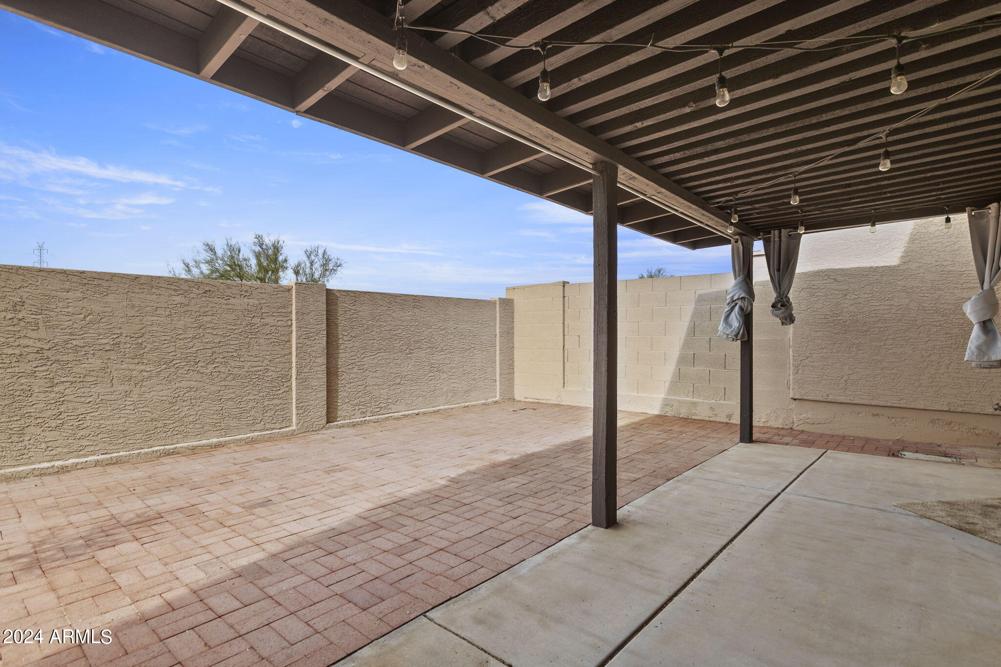 10730 N 117th Place