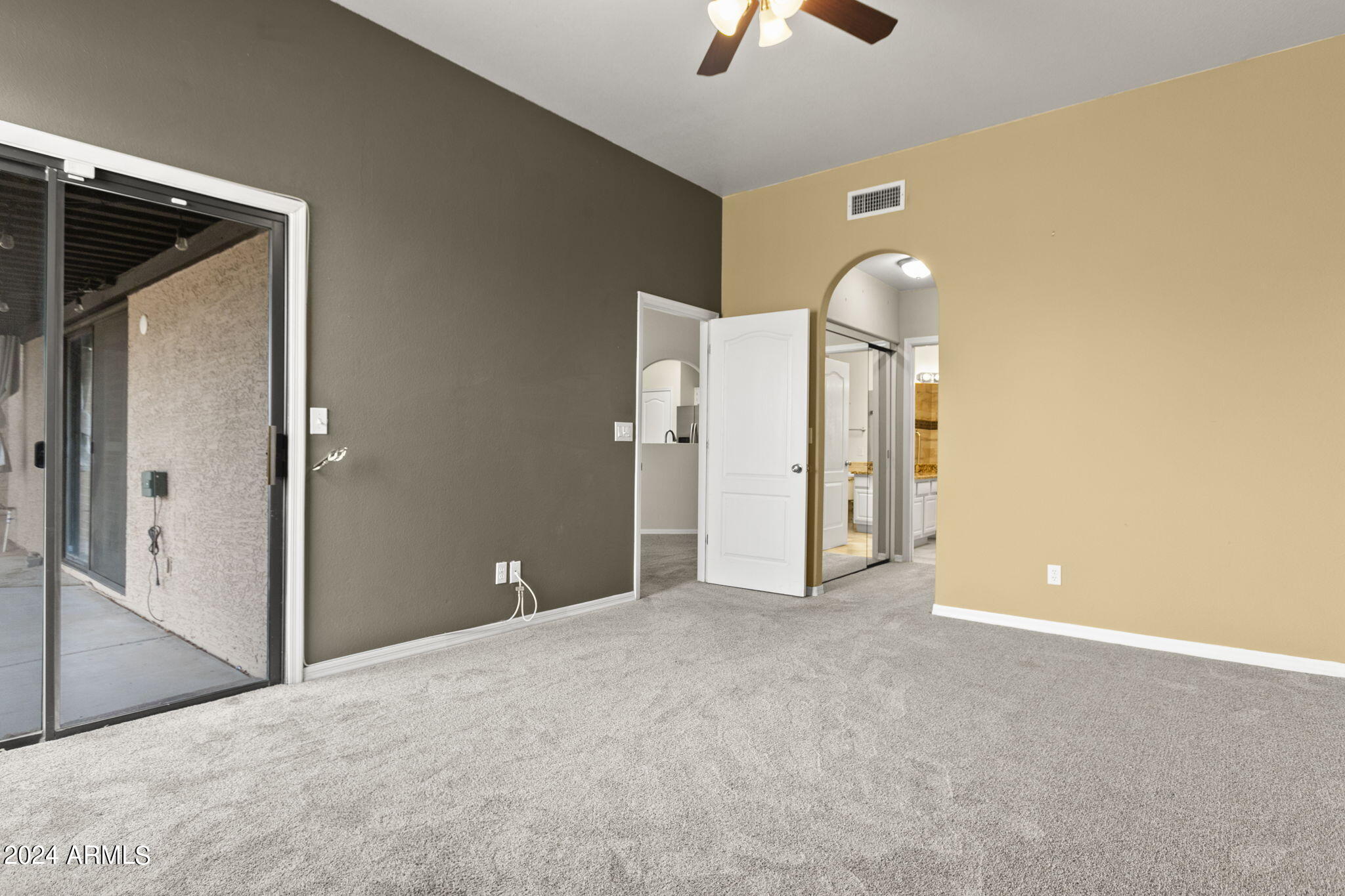 10730 N 117th Place