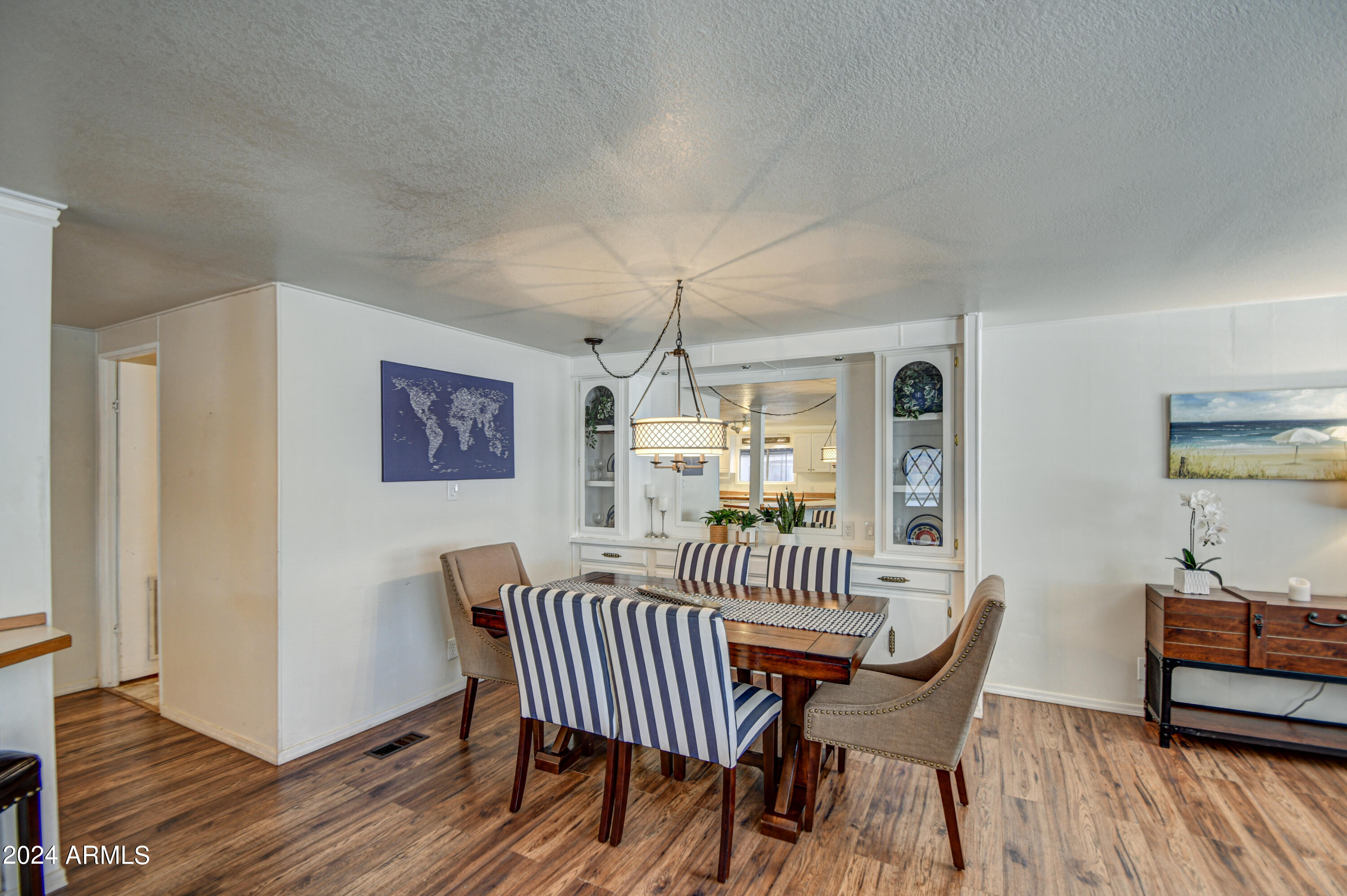 9121 E SUN LAKES Boulevard